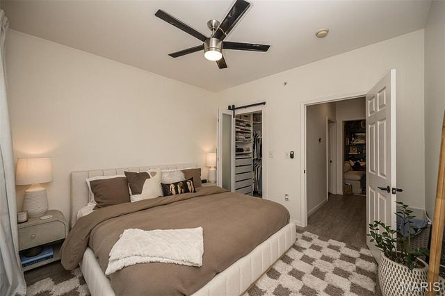1270 Strassner Drive 3202, Brentwood, MO 63144