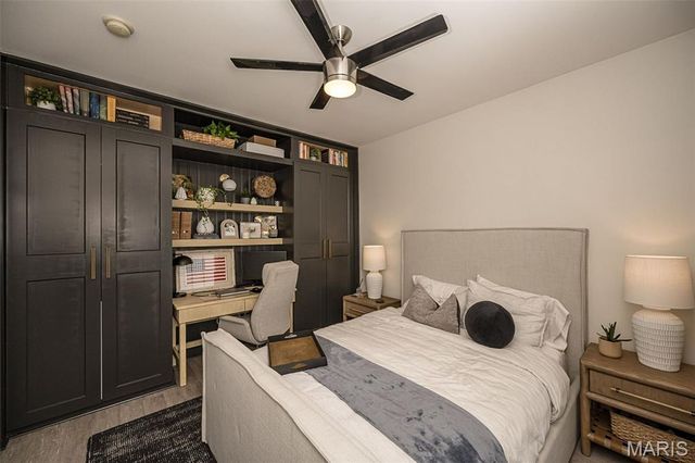 1270 Strassner Drive 3202, Brentwood, MO 63144