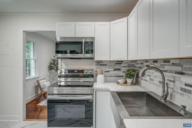 1623 MASON LN, Charlottesville, VA 22903