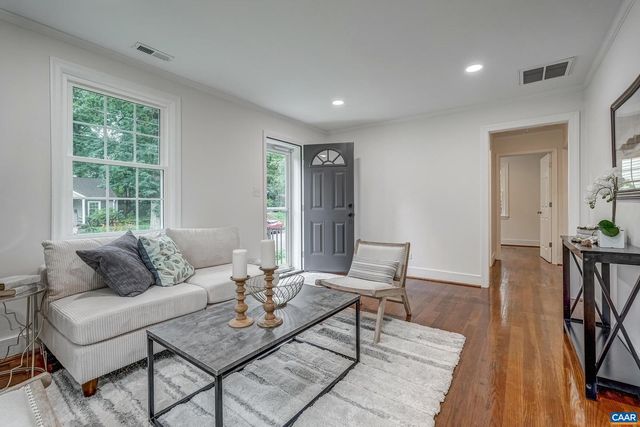 1623 MASON LN, Charlottesville, VA 22903