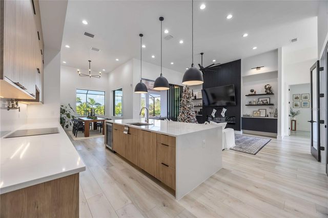 8 IDLE COURT, Placida, FL 33946