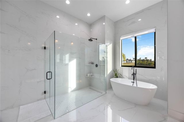 8 IDLE COURT, Placida, FL 33946