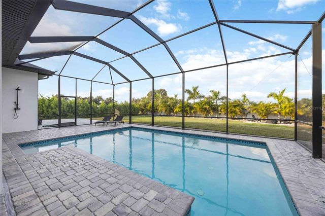 8 IDLE COURT, Placida, FL 33946