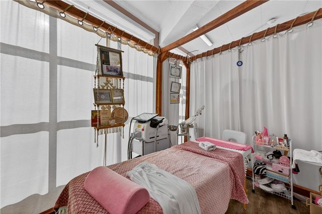 1267 Cranston Street, Cranston, RI 02920