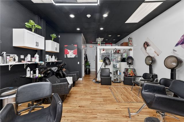 1267 Cranston Street, Cranston, RI 02920