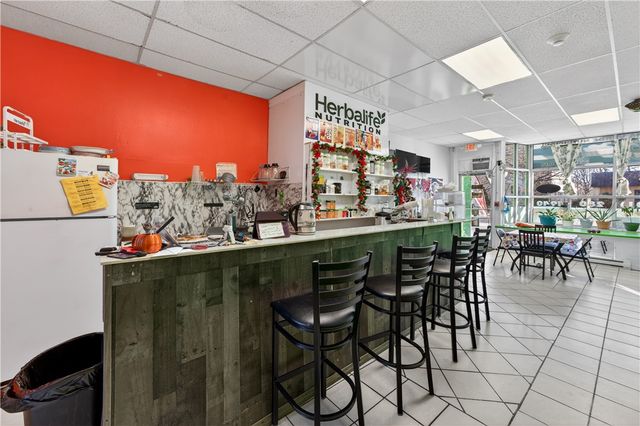 1267 Cranston Street, Cranston, RI 02920