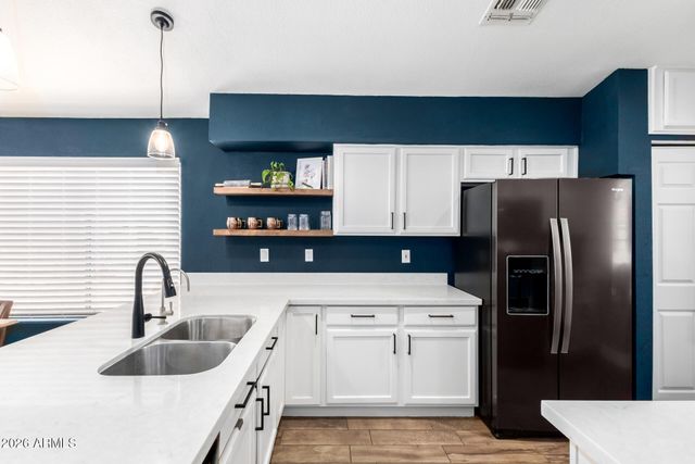 6969 W AIRE LIBRE Avenue, Peoria, AZ 85382