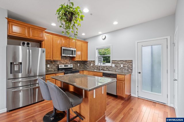 2619 SE 109th Av, Portland, OR 97266
