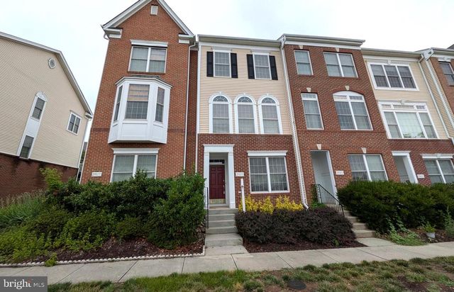 25015 RIDING CENTER DR, Chantilly, VA 20152