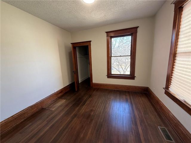 309 N 12th Street, Atchison, KS 66002