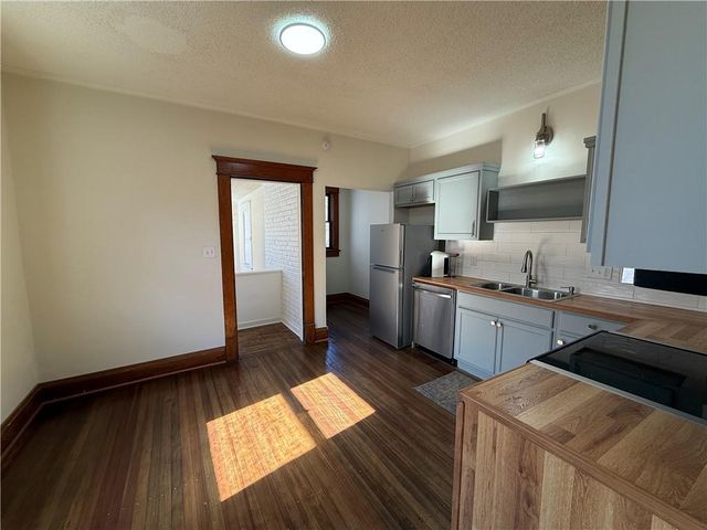 309 N 12th Street, Atchison, KS 66002