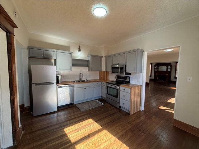 309 N 12th Street, Atchison, KS 66002