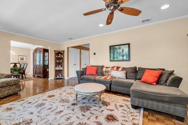 200 Pelican Road, Middletown, NJ 07748