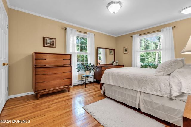 200 Pelican Road, Middletown, NJ 07748