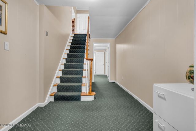 200 Pelican Road, Middletown, NJ 07748