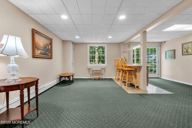 200 Pelican Road, Middletown, NJ 07748