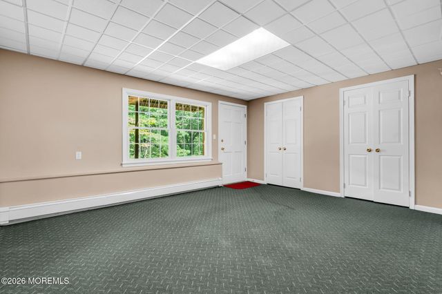 200 Pelican Road, Middletown, NJ 07748