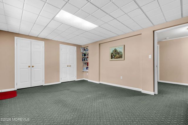 200 Pelican Road, Middletown, NJ 07748