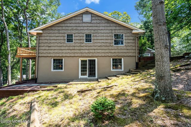 200 Pelican Road, Middletown, NJ 07748