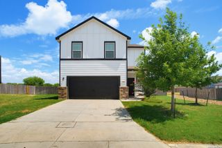 10803 Airman Dr, Converse, TX 78109