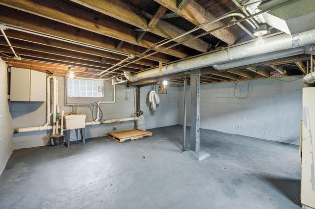 3846 173rd Street, Hammond, IN 46323