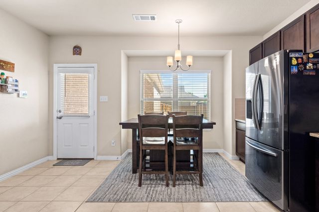 4207 Whispering Willow Way, Arlington, TX 76005