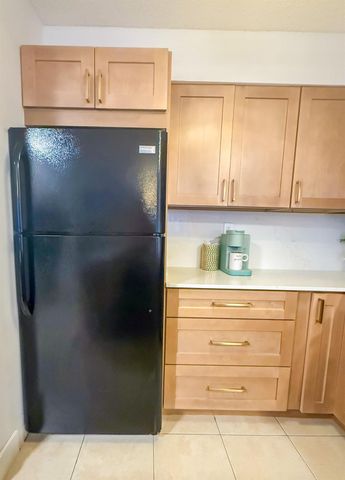 2445 SW 18th Terrace 504, Fort Lauderdale, FL 33315