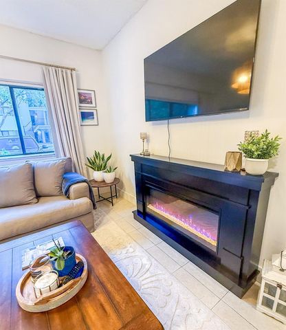 2445 SW 18th Terrace 504, Fort Lauderdale, FL 33315