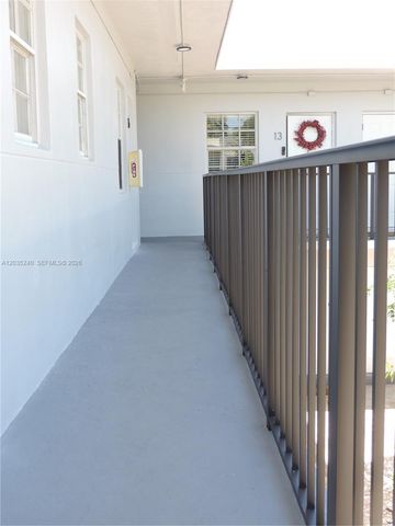 3615 Thomas Avenue 11, Miami, FL 33133