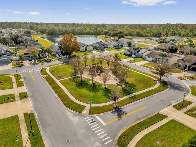 4630 SANDHURST STREET, Kissimmee, FL 34758