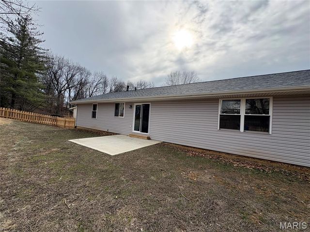 24 Brooker Court, St Peters, MO 63376