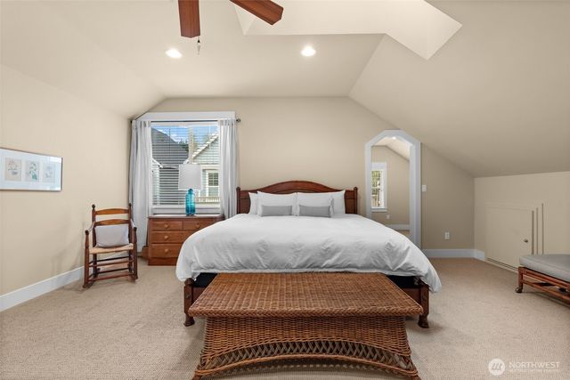 3113 Emerald Lane, Gig Harbor, WA 98335