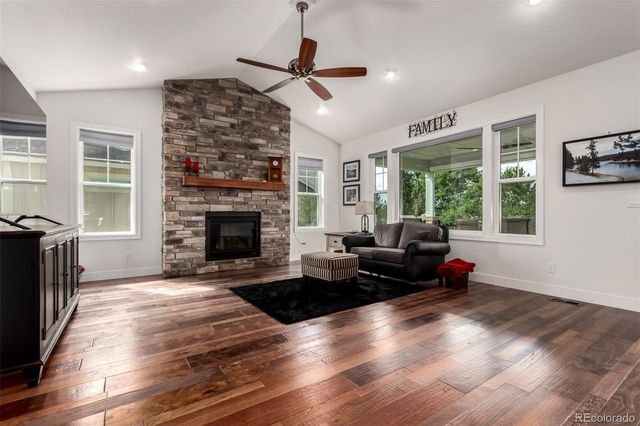 909 signal Court, Timnath, CO 80547