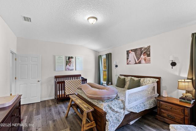 102 LANDMARK Avenue, Satsuma, FL 32189