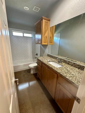 134 Dennis Drive, Azle, TX 76020