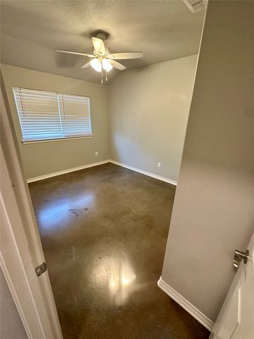 134 Dennis Drive, Azle, TX 76020