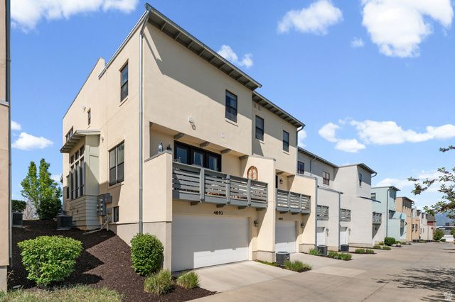 4893 W SOUTH JORDAN PKWY, South Jordan, UT 84009