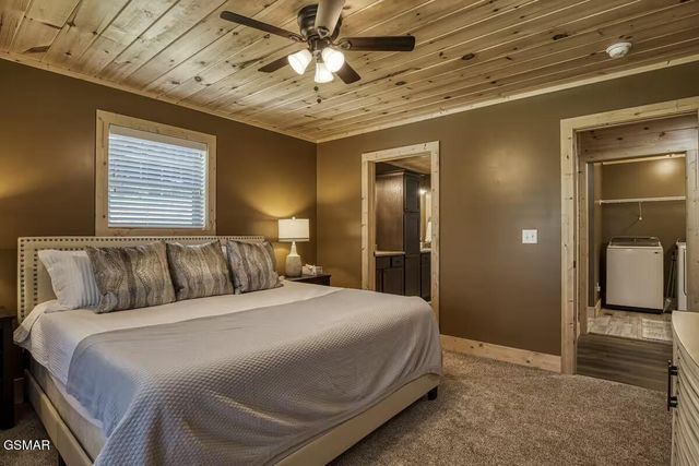 3136 Thomas Headrick Road, Sevierville, TN 37862