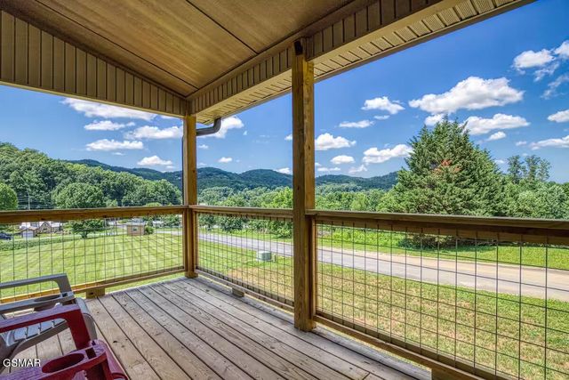 3136 Thomas Headrick Road, Sevierville, TN 37862