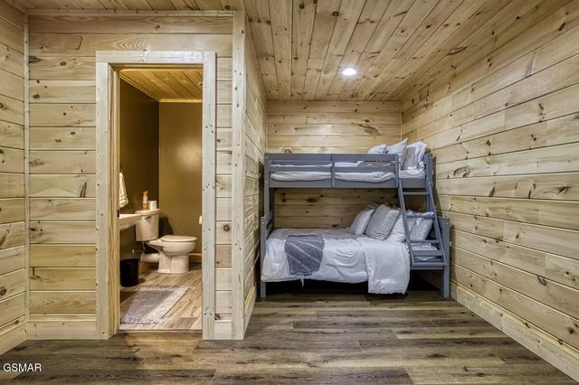 3136 Thomas Headrick Road, Sevierville, TN 37862