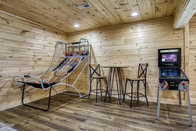 3136 Thomas Headrick Road, Sevierville, TN 37862