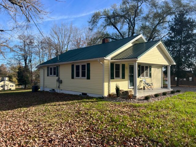 50 Richards Drive, Russell Springs, KY 42642