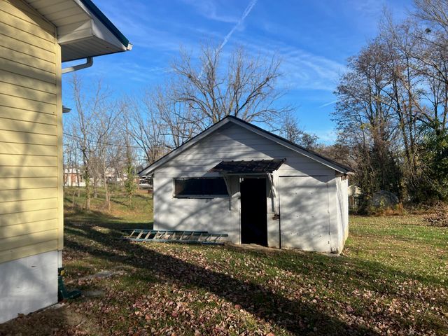 50 Richards Drive, Russell Springs, KY 42642