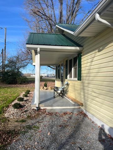 50 Richards Drive, Russell Springs, KY 42642