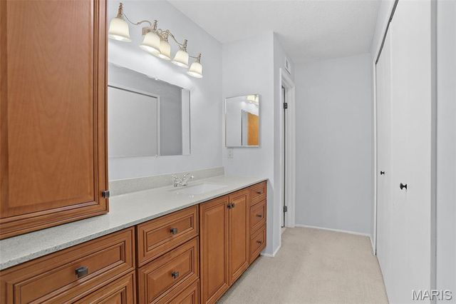 514 Coeur De Royale Drive 101, St Louis, MO 63141