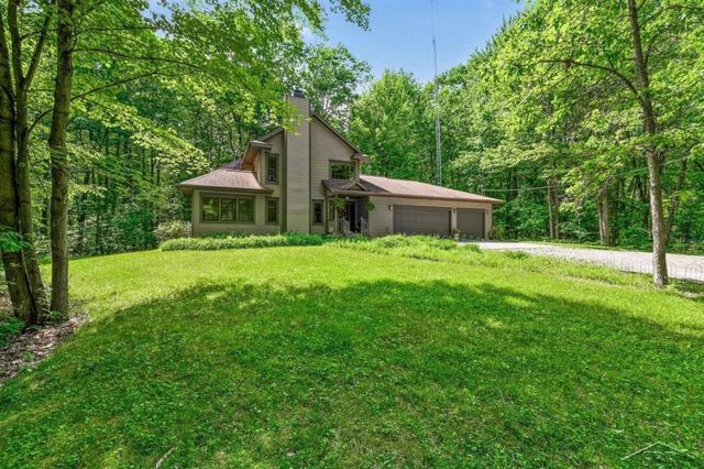 4455 N Ehlers Road, Larkin Twp, MI 48642
