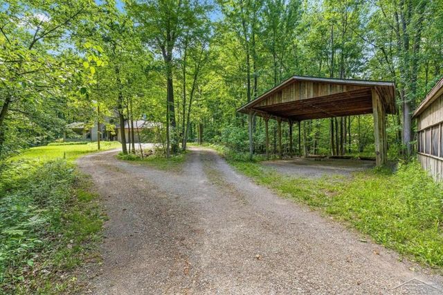4455 N Ehlers Road, Larkin Twp, MI 48642
