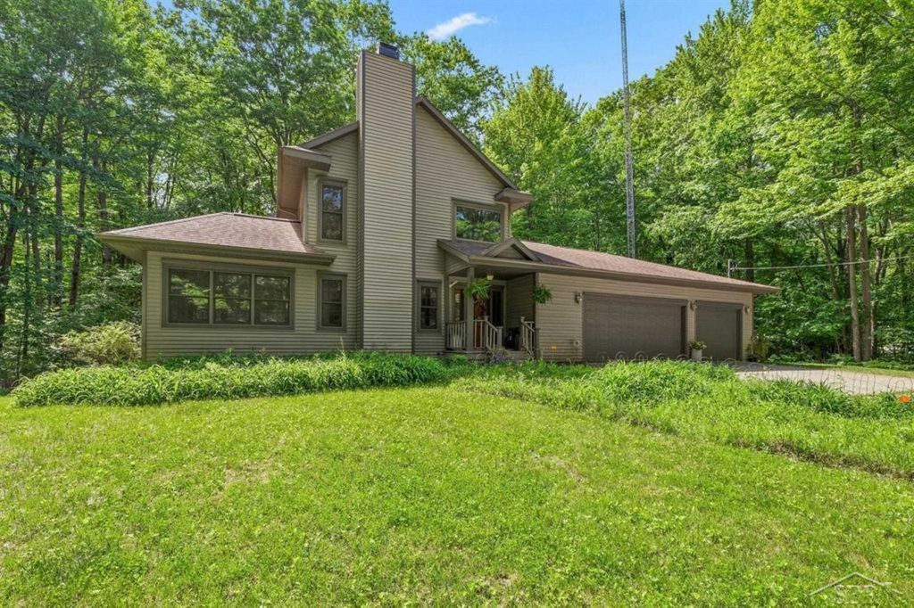 4455 N Ehlers Road, Larkin Twp, MI 48642