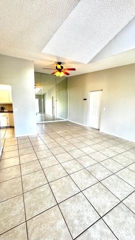 1007 GREEN PINE Boulevard A3, West Palm Beach, FL 33409