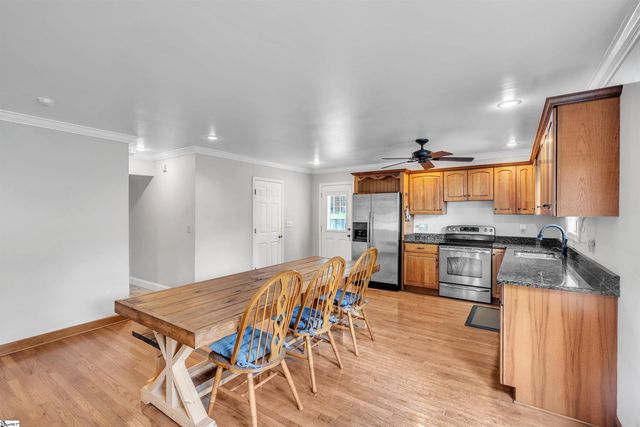 8 Spring Street, Piedmont, SC 29673
